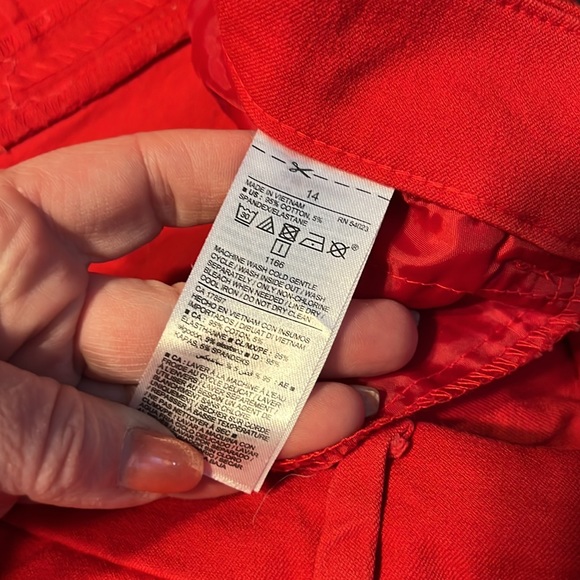 Old Navy pixie pants red 14 - Picture 3 of 7